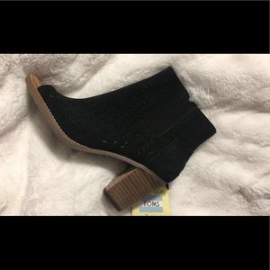 TOMS Majorca Peep Toe Heels